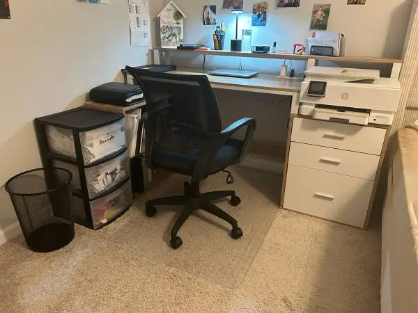 Office chair carpet protector rolling mat