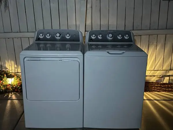 Free Delivery - Matching Washer & Dryer