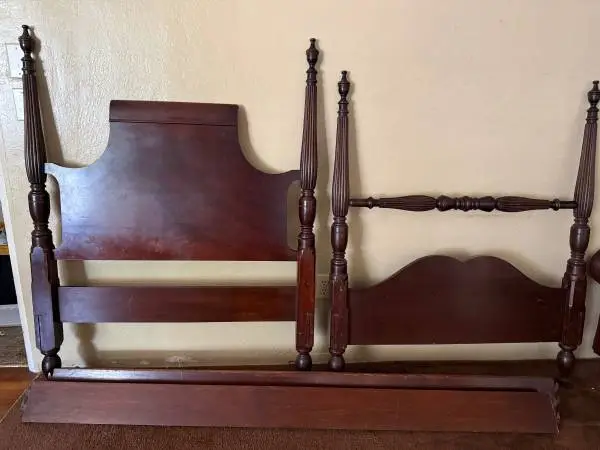 Twin bed frame