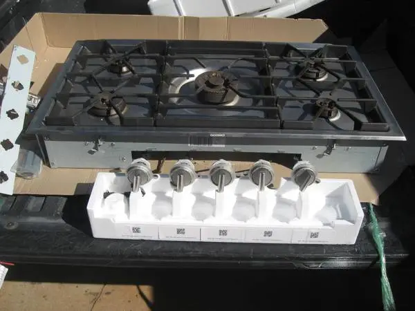 Gaggenau 5 Burner Gas Stainless Steel Cooktop-36 x 20
