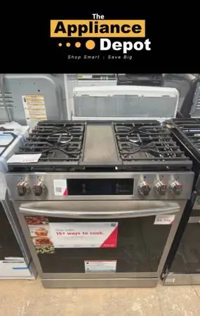 New Frigidaire Gas Slide-in Range #050