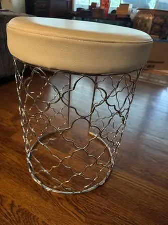 CHROME WIRE HOLLYWOOD REGENCY STYLE VANITY STOOL WITH CUSHION