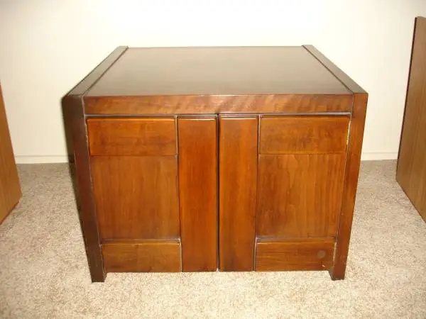 Vintage Lane Furniture Walnut Cube End Table w/ Doors & Storage 1970s