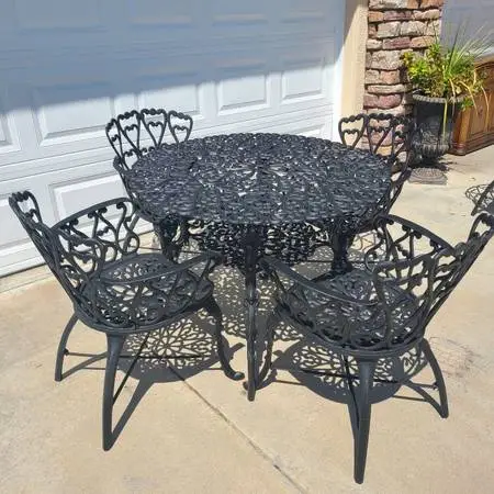 Aluminum Vintage Large Patio Table and Chairs