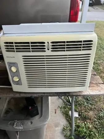 Ac window unit for sale