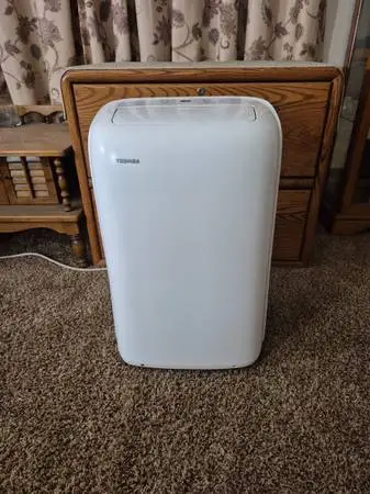 !0,000 Btu Toshiba Portable Air Conditioner