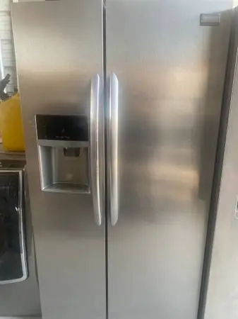 Frigidaire stailes