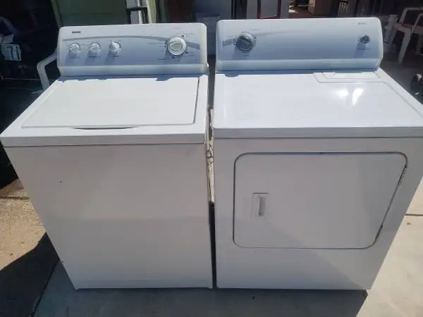 Kenmore washer dryer set works good