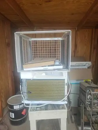 Frigidaire 18000 btu 220 window a/c