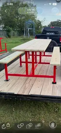 8 picnic tables