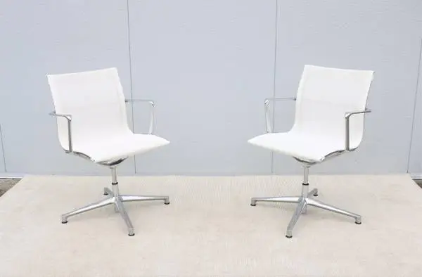 Mid-Century Modern ICF Office UNA Aluminum Mesh Swivel Armchairs, Pair