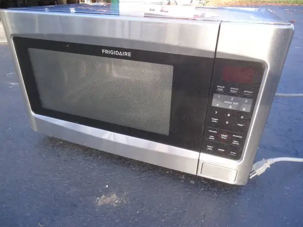 Microwave oven