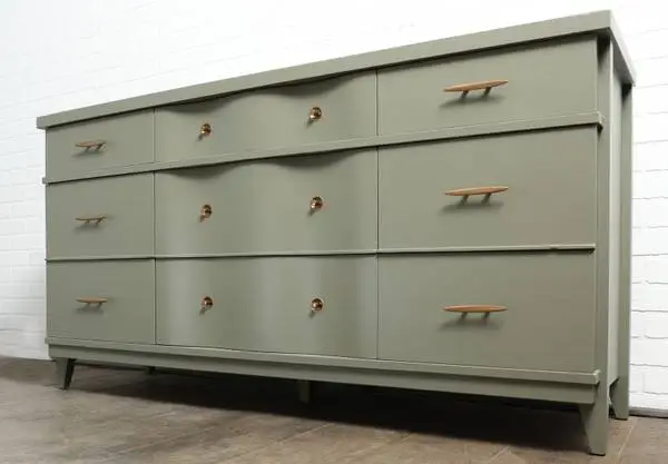 Beautiful refinished MCM vintage dresser