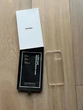 iPhone 13 Pro Max Case - Super thin Clear - totallee