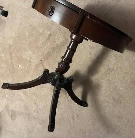 Georgia Style Antique Drum Table