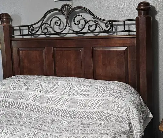 Queen size bed frame