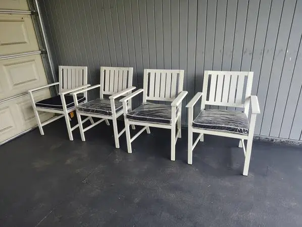 4 outdoor patio garden chairs