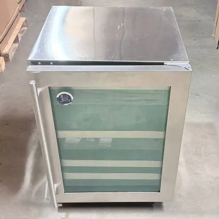 U-Line UHBV524-SG01A 24 Beverage Center Stainless Steel