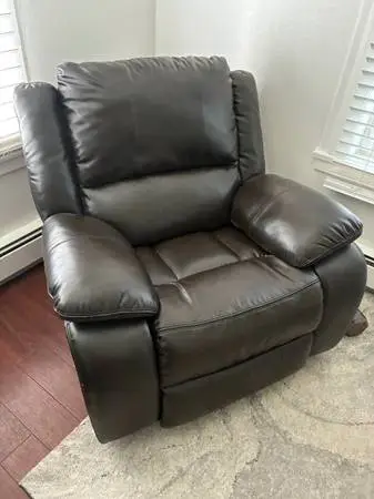 Leather reclining chair