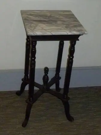 Victorian style marble-topped side table