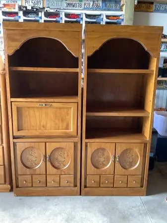 Bookshelf, bookcase, hutch furniture