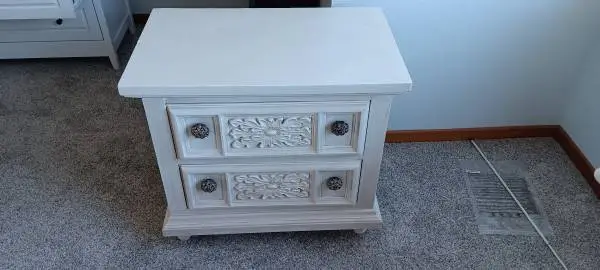 Night stand/ End table