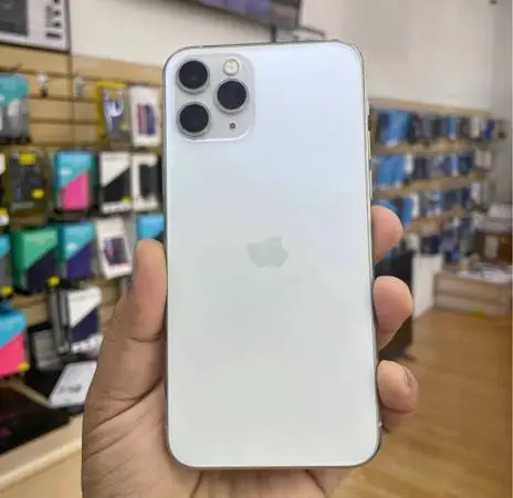 IPhone 11 Pro max unlocked