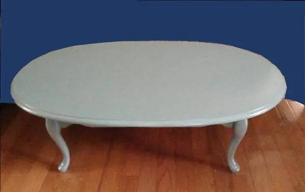 Beautiful Oval Coffee Table