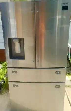 Samsung French 4 Door Refrigerator (Stainless Steel)