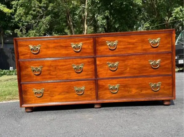 Mid Century Butterfly pulls 6 Drawer Dresser/Credenza/Media Center Henredon.