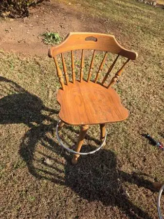 Vintage 1970s wooden bar stool in very good condition