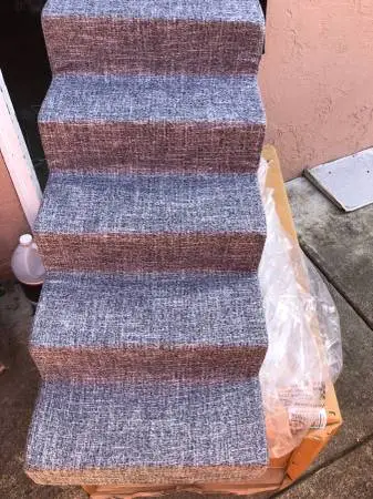 Pet stairs
