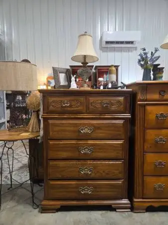 Wood Chest of Drawers