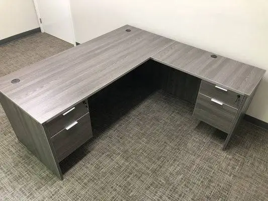 Saturday 8/1 9am-4pm New &Used Office Furniture Desk,Chair & Art Sale