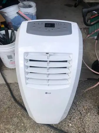 LG Portable AC Air Conditioner 10,000 BTU (Retails for $570)