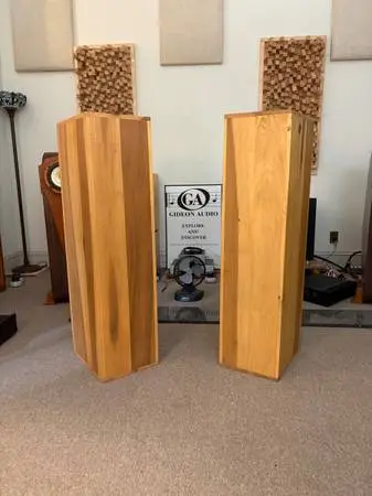 Wood pedestals