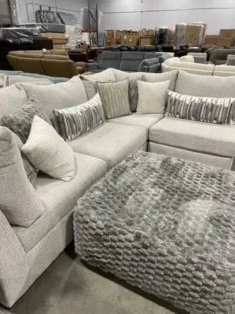 🏷️ Sofa Clearance with $0 Down Options – Local Delivery