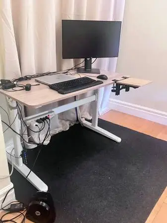 Sit-Stand Desk with Crank – Home Office Setup