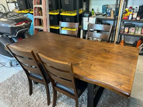 Kitchen table