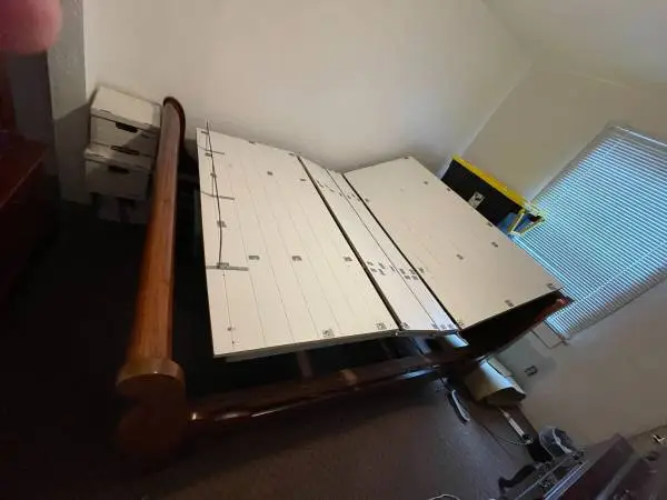 CAL KING ADJUSTABLE BED PLATFORM ELECTRIC