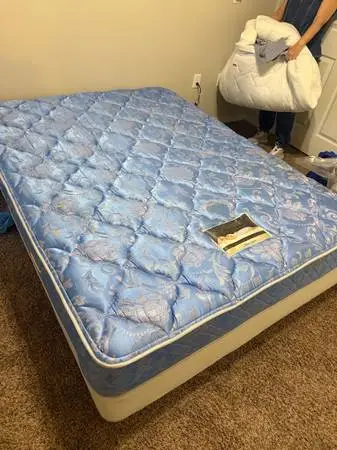 Bed - Full (double) Mattress & Boxspring