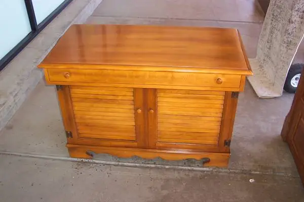 Lane deep hope chest / blanket chest