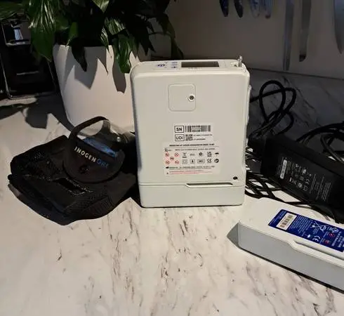 Inogen portable concreter w/new battery