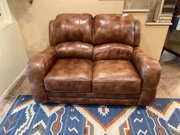 Beautiful Western Style Leather Loveseat