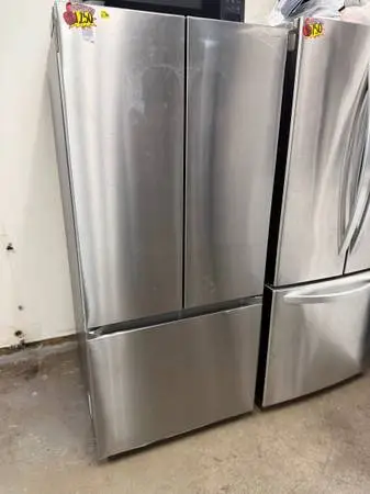 New samaung refrigerator 30” width