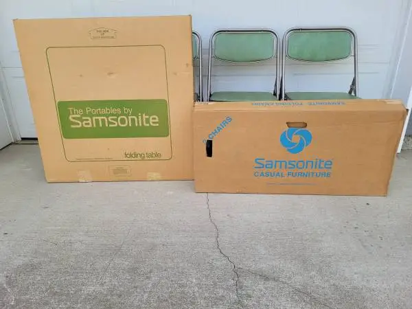 Vintage Samsonite Card Table Set