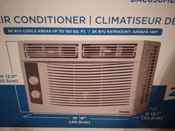 NEW in Box!! Window AC