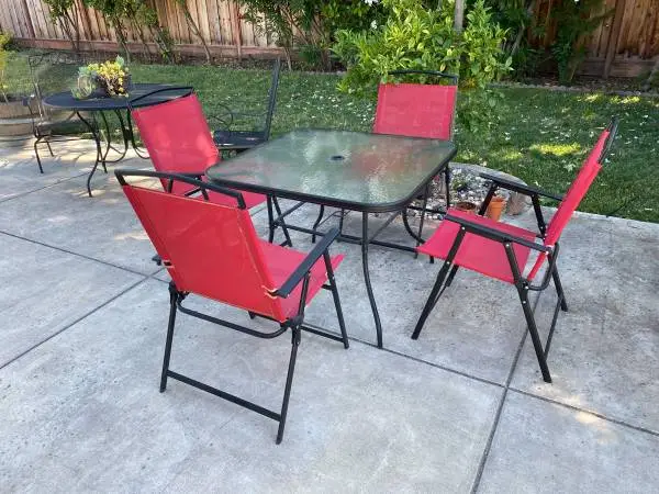 Outdoor Patio Table + 4 Foldable Chair Set