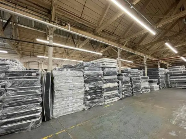 QUALITY MATTRESSES — ALL SIZES AVAILABLE King • Queen • Full • Twin |