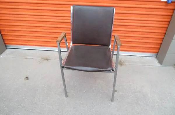 CHROME AND WOOD ARMCHAIR - RETRO 1960S